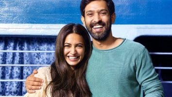Vikrant Massey and Kriti Kharbanda are all smiles as they kick off the shooting of 14 Phere