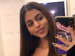 Suhana Khan shares a stunning mirror selfie sporting her infectious smile