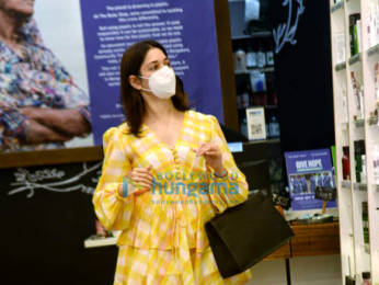 Photos: Tamannaah Bhatia snapped at The Body Shop in Juhu