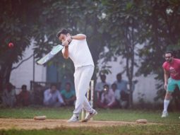 Ali Abbas Zafar and Saif Ali Khan play cricket at Pataudi Palace amid Tandav shooting; Sunil Grover spills the beans on what it was like shooting at the royal palace 