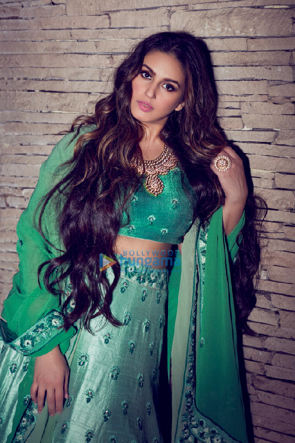 huma qureshi 3 4