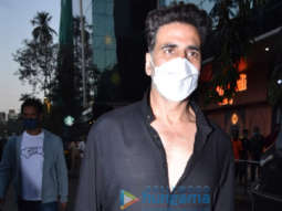 Photos: Akshay Kumar snapped at Puja Films office in Juhu