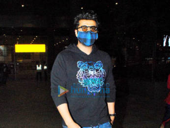 Photos Arjun Kapoor, Chunky Pandey, Sonu Sood and others snapped at the airport