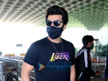 Photos: Arjun Kapoor, Mithun Chakraborty and Liza Malik snapped at the airport