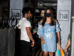 Photos: Bipasha Basu snapped at Hakim’s Aalim salon in Khar