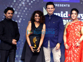 Photos: Celebs snapped at Midday Showbiz Icon Awards 2020