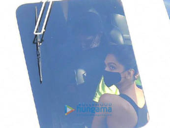Photos: Deepika Padukone and Siddhant Chaturvedi spotted at Gateway Of India