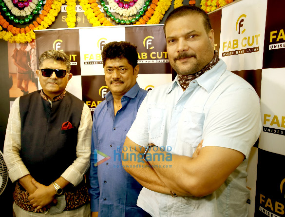 photos gajraj rao and dayanand shetty at the inauguration of niranjan b bhandarys fab cut unisex salon in oshiwara 3