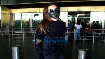 Photos: Gauahar Khan, Karishma Tanna and Dhvani Bhanushali snapped at the airport