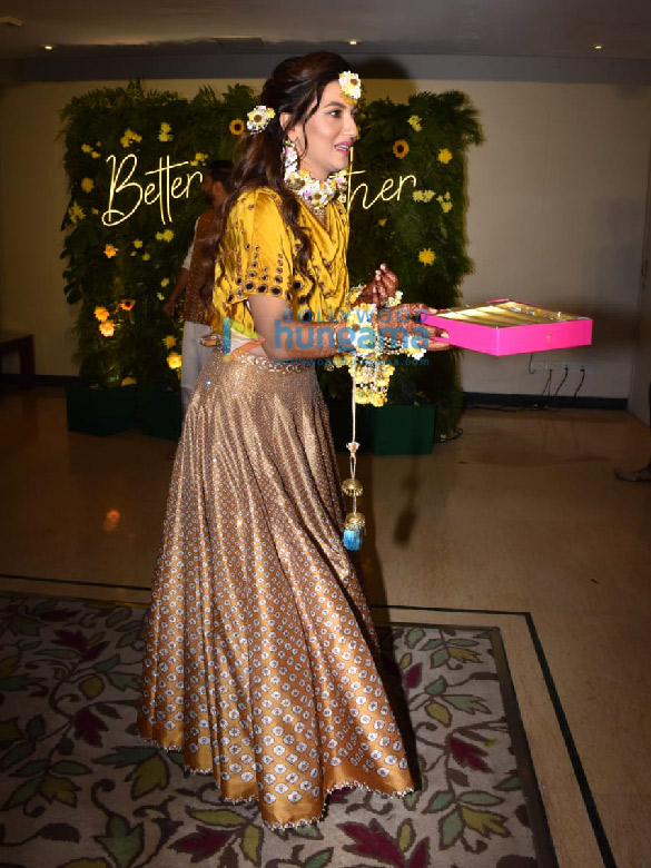 photos gauhar khans mehendi ceremony 3