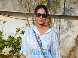 Photos: Hina Khan spotted at Film City