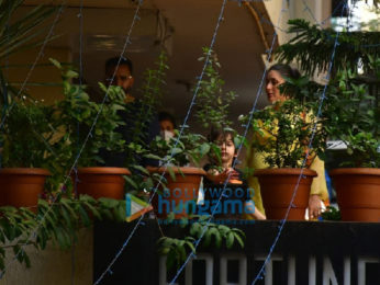 Photos: Kareena Kapoor Khan, Taimur Ali Khan, Saif Ali Khan snapped at their residence
