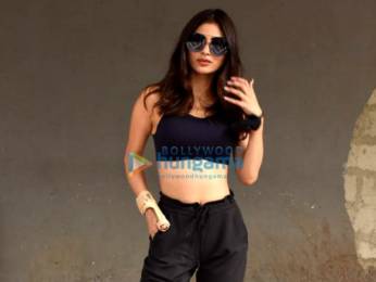 Photos: Mouni Roy snapped at a dance class in Andheri