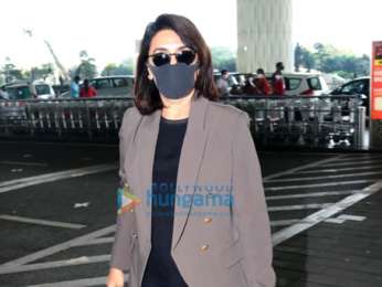 Photos: Neha Kakkar, Rohanpreet Singh, Anupriya Goenka and others snapped at the airport