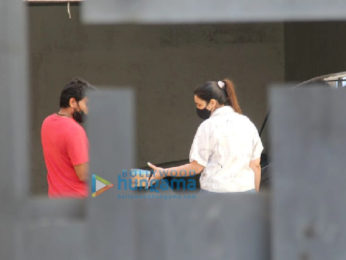 Photos: Parineeti Chopra spotted in Bandra