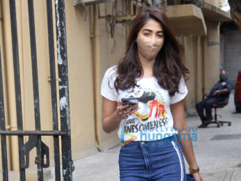 Photos: Pooja Hegde spotted outside a clinic in Khar