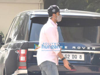 Photos: Ranbir Kapoor snapped at YRF in Andheri