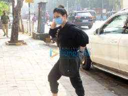 Photos: Raveena Tandon spotted in Khar