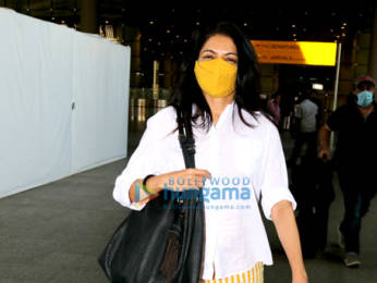 Photos: Sonal Chauhan and Bhagyashree snapped at the airport