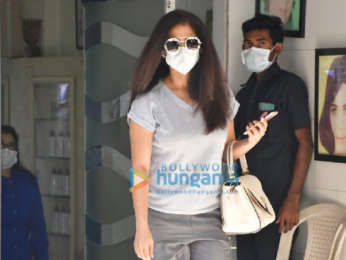 Photos: Urmila Matondkar spotted outside a salon