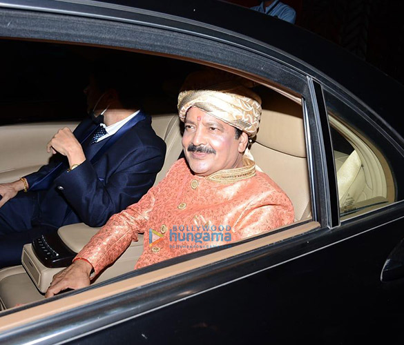 photos wedding pictures of aditya narayan and shweta agarwal 0012