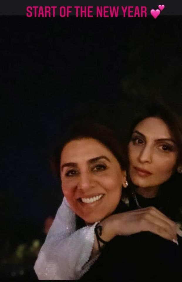 Ranveer Singh, Ranbir Kapoor pose together for a selfie with Neetu Kapoor Ranveer Singh, Ranbir Kapoor pose together for a selfie with Neetu Kapoor