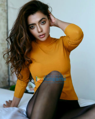 Celebrity Photos of Ruhi Singh