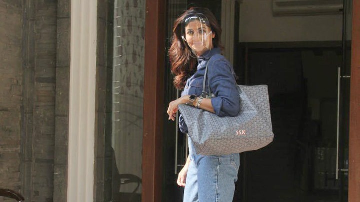 Shilpa Shetty spotted at a clinic in Bandra