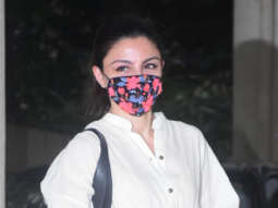 Soha Ali Khan snapped at Babita Kapoor’s house in Khar