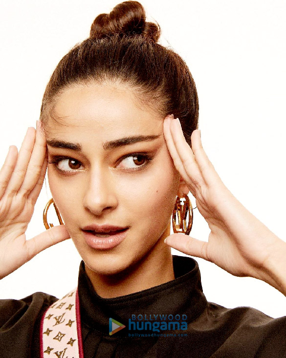 ananya panday 2 18