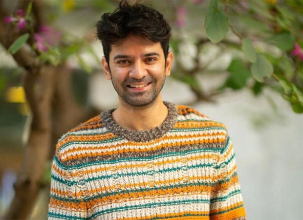 Barun Sobti enjoys the Mumbai winters, poses with adorably in a multi-coloured sweatshirt