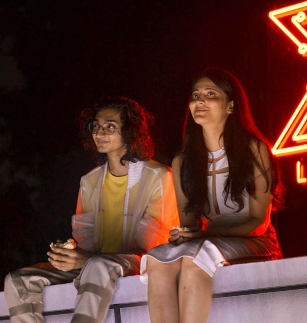 Eesha Rebba, Lakshmi Manchu, Amala Paul and Shruti Haasan to star in Netflix's first Telugu film Pitta Kathalu Eesha Rebba, Lakshmi Manchu, Amala Paul and Shruti Haasan to star in Netflix's first Telugu film Pitta Kathalu