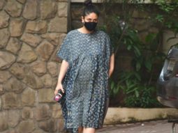 Kareena Kapoor Khan & Saif Ali Khan snapped in Bandra