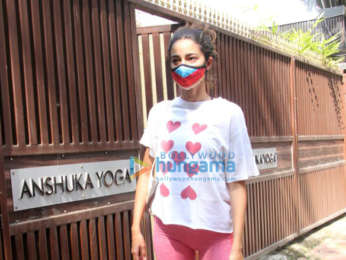 Photos: Ananya Panday spotted at yoga class in Bandra