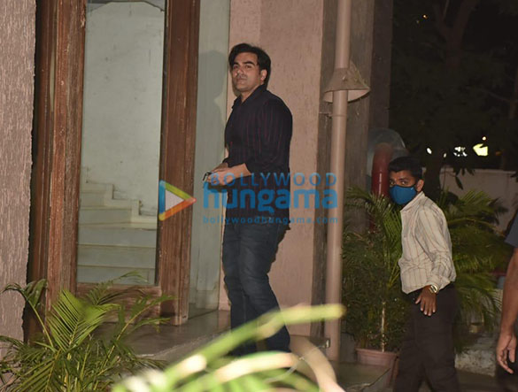photos arbaaz khan snapped in bandra 2