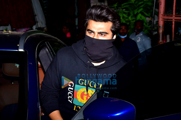 photos arjun kapoor spotted at a shoot in bandra 1
