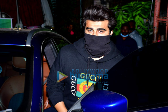 Photos: Arjun Kapoor and Saif Ali Khan spotted at a shoot in Bandra Photos: Arjun Kapoor and Saif Ali Khan spotted at a shoot in Bandra