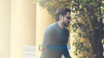 Photos: Emraan Hashmi snapped at Yashraj Studio in Andheri