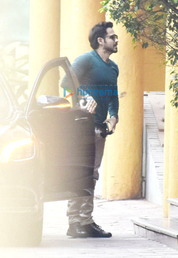 photos emraan hashmi snapped at yashraj studio in andheri 2