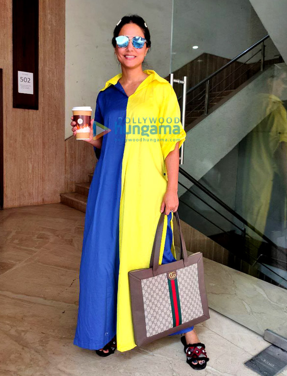 photos hina khan snapped at goregaon photo studio 1