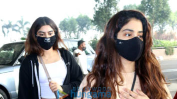 Photos: Janhvi Kapoor, Khushi Kapoor, Kartik Aaryan, Arshad Warsi and others snapped at the airport