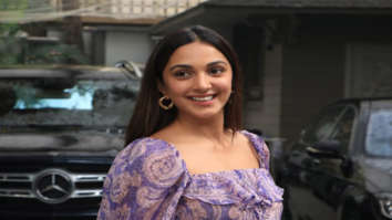 Photos: Kiara Advani and Kartik Aaryan snapped at Murad Khetani’s house in Juhu