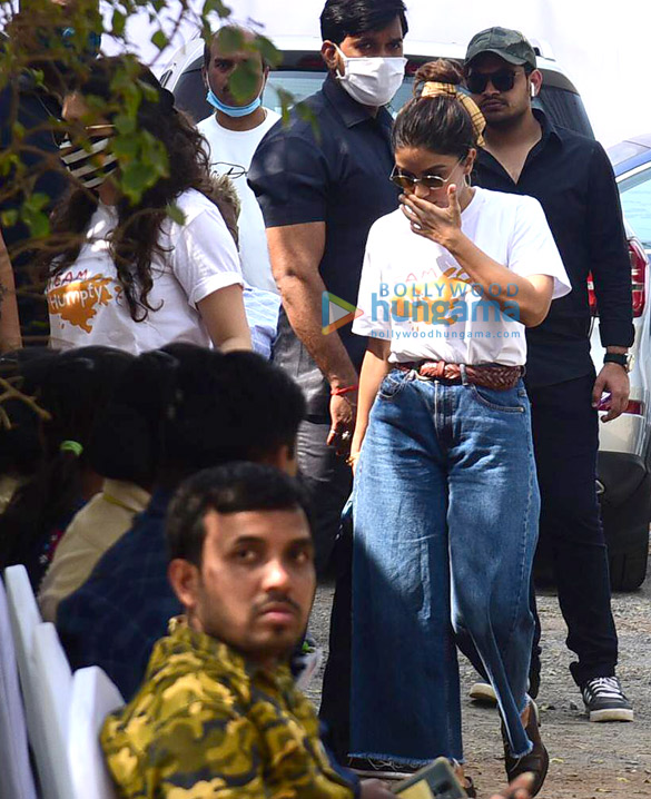 photos kunal kohli and zoa morani snapped at varun dhawan natasha dalals wedding venue 1
