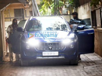 Photos: Malaika Arora and Arjun Kapoor snapped at his home in Juhu