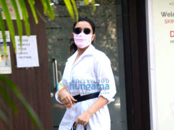 Photos: Parineeti Chopra spotted at a skin clinic in Juhu