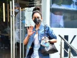 Photos: Rakul Preet Singh spotted outside a salon