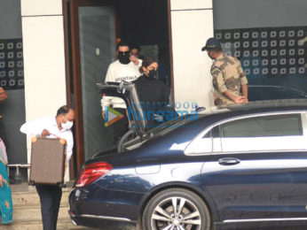 Photos: Ranveer Singh, Deepika Padukone, Ranbir Kapoor and Neetu Singh snapped at the Kalina airport