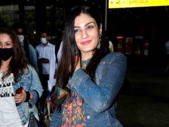 Photos: Raveena Tandon, Shraddha Kapoor and Dimple Kapadia spotted at the airport