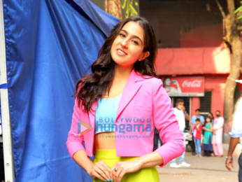 Photos: Sara Ali Khan snapped at Filmcity