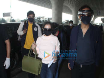 Photos Sidharth Shukla, Shehnaaz Gill, Manushi Chhillar and others snapped at the airport